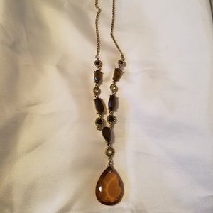 Topaz colored fashion necklace